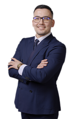 Роман Писакин