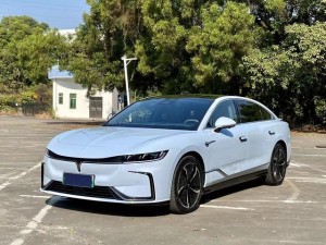 Voyah Passion EV