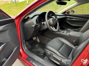 Mazda 3 Angkesela