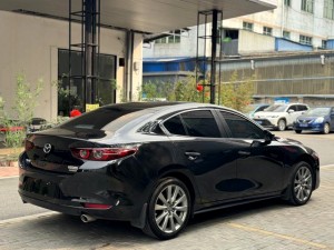 Mazda 3 Angkesela