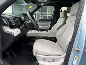 BYD Leopard Titanium 7 PHEV
