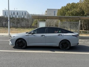 Dongfeng Yixuan MAX