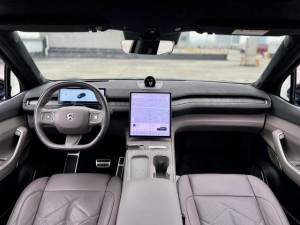 NIO ES7