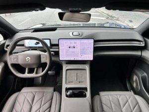 NIO ES6