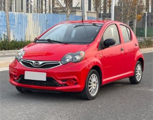 BYD F0