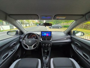 Toyota Yaris L