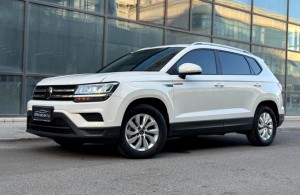 Volkswagen Tharu