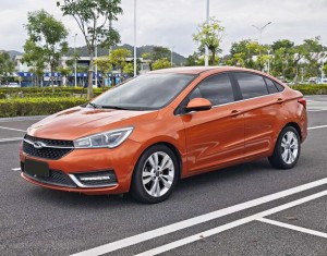 Chery Arrizo 5