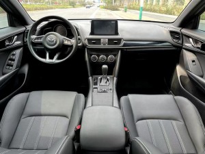 Mazda CX-4