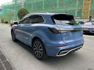 Hongqi HS5