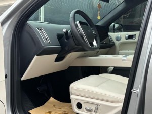 Li L6 (Ideal L6)