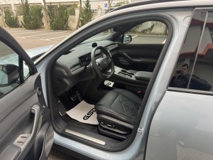 NIO ES7