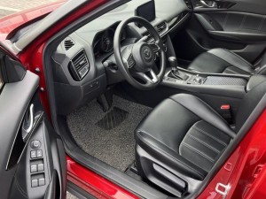 Mazda CX-4
