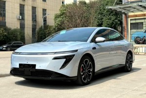 Nissan N7