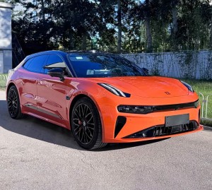ZEEKR 001