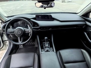 Mazda 3 Angkesela