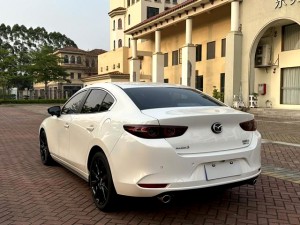 Mazda 3 Angkesela