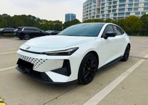 Changan UNI-V