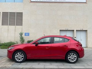 Mazda 3 Angkesela