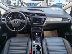 Volkswagen Touran L
