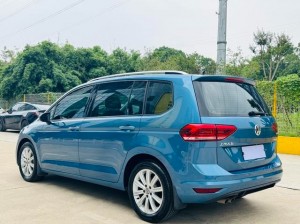 Volkswagen Touran L
