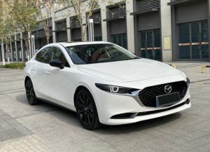 Mazda 3 Angkesela