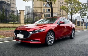 Mazda 3 Angkesela