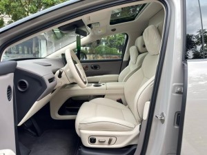 Lixiang (Li) Ideal i8