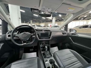 Volkswagen Touran L
