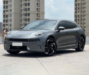 ZEEKR 001