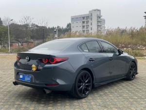 Mazda 3 Angkesela