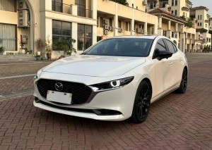 Mazda 3 Angkesela