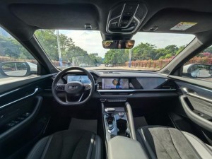Geely Monjaro (Xingyue L)