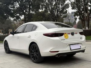 Mazda 3 Angkesela