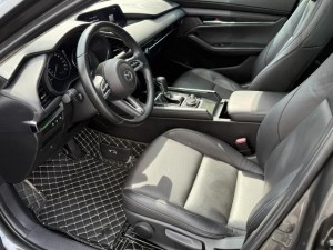 Mazda 3 Angkesela
