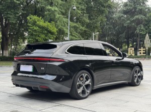 NIO ET5T