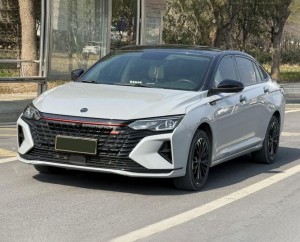 Dongfeng Yixuan MAX