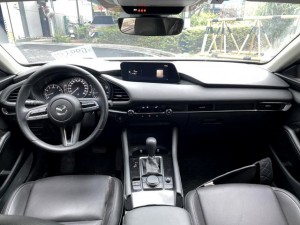 Mazda 3 Angkesela