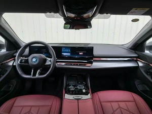 BMW i5