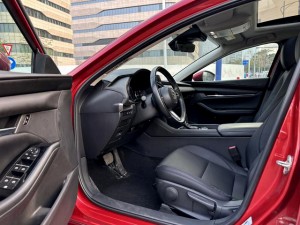 Mazda 3 Angkesela