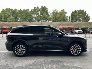 NIO ES6