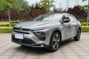 Citroën Versailles C5 X