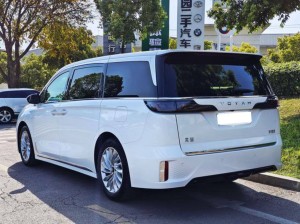 Voyah Lantu Dreamer PHEV