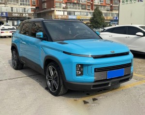 Geely ICON