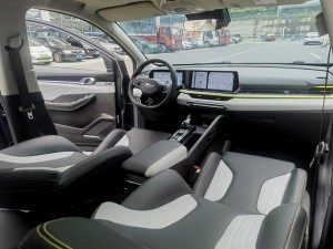 Geely Coolray SX11 (Binyue)