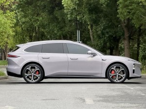 NIO ET5T