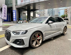 Audi RS 4