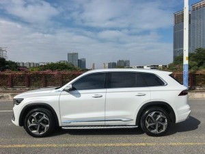 Geely Monjaro (Xingyue L)