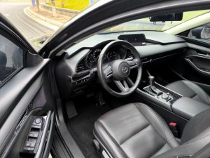 Mazda 3 Angkesela
