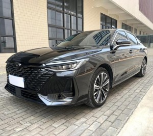 Chery Arrizo 8